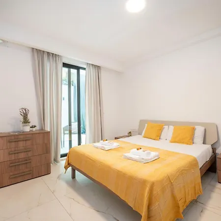 Vela Blu The Lyric Daire Sliema